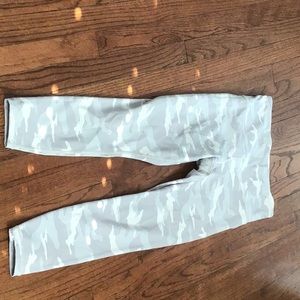 Athleta 7/8 Elation Tight